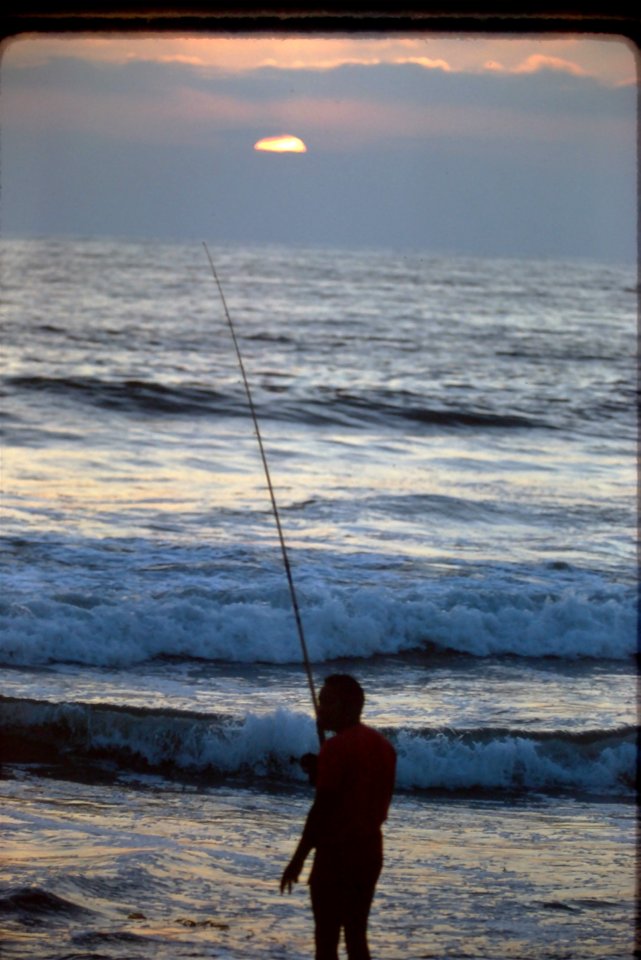 1974-09-CALI-TorreyPines-beach-07
