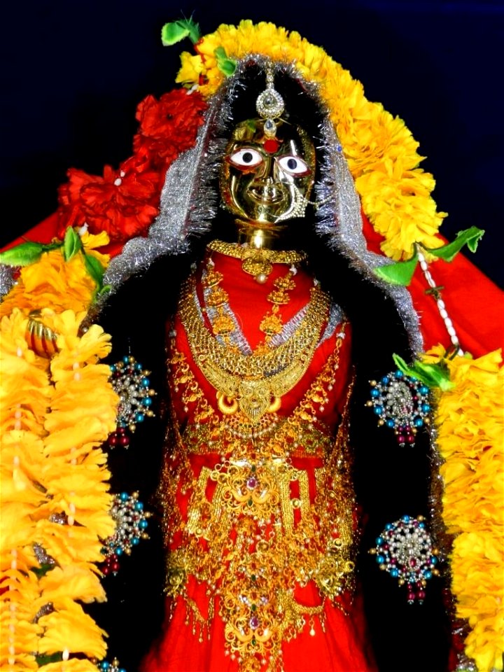 Shrimati Radharani : Шримати Радхарани