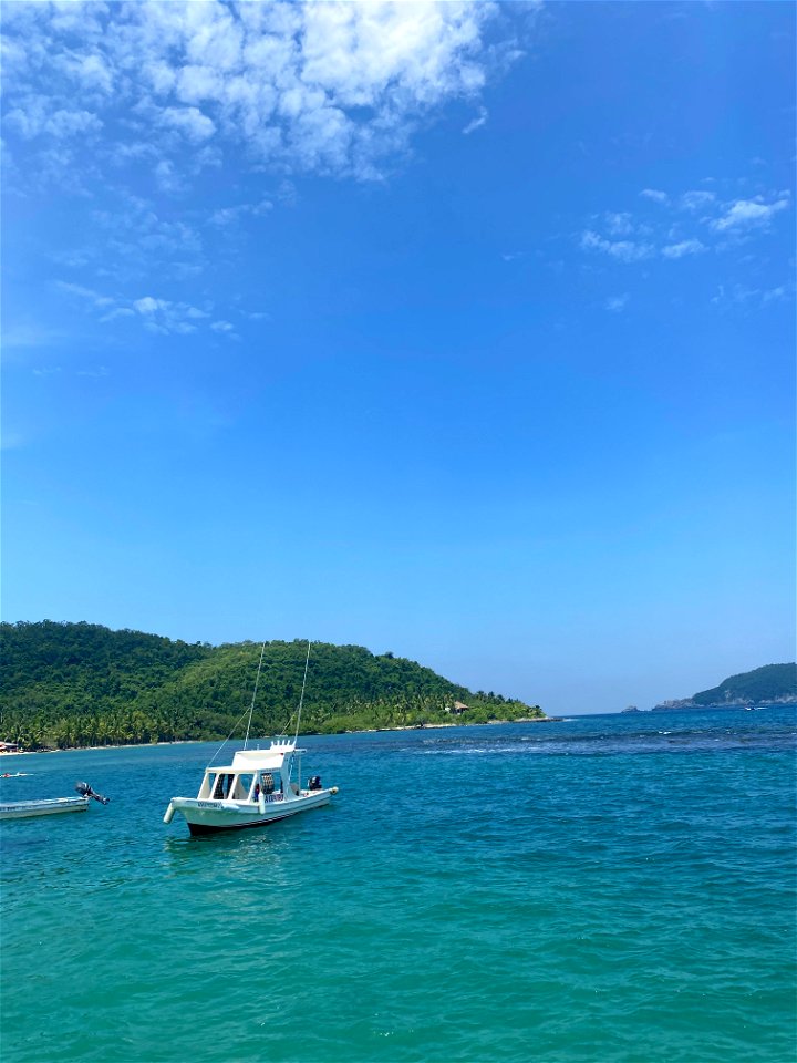 Ixtapa Zihuatanejo Isla Coral by Michelle Sosa