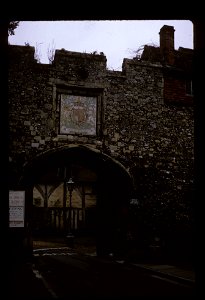 gate, Winchester photo