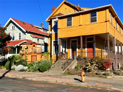 Yellow Duplex in NE Portland