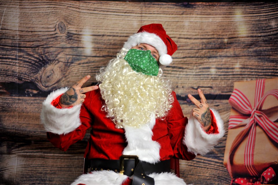 City of Elderly Love Claus for Paws Fundraiser