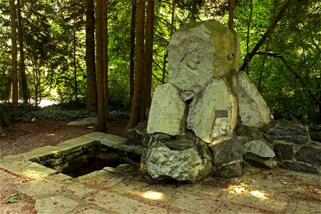 PAULINE JOHNSON MONUMENT photo