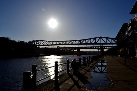 Queen Elizabeth II metro Bridge