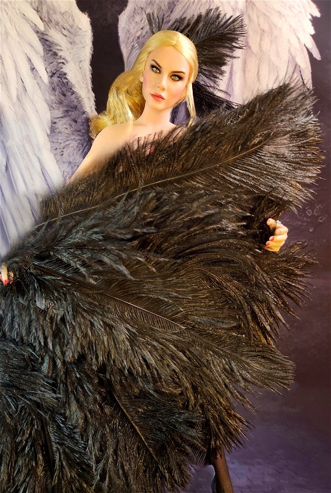 Fan Dancer Scarlett Ambrosia