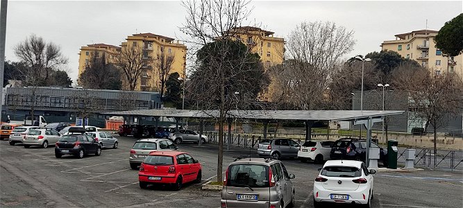 GeVERI: Pensiline fotovoltaiche smart per la ricarica dei veicoli elettrici