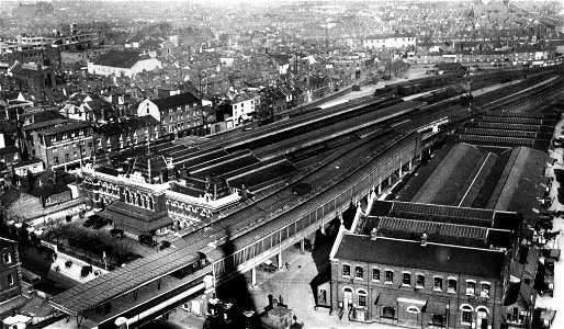 portsmouth x southsea station from guildhall c1925 hi-res photo