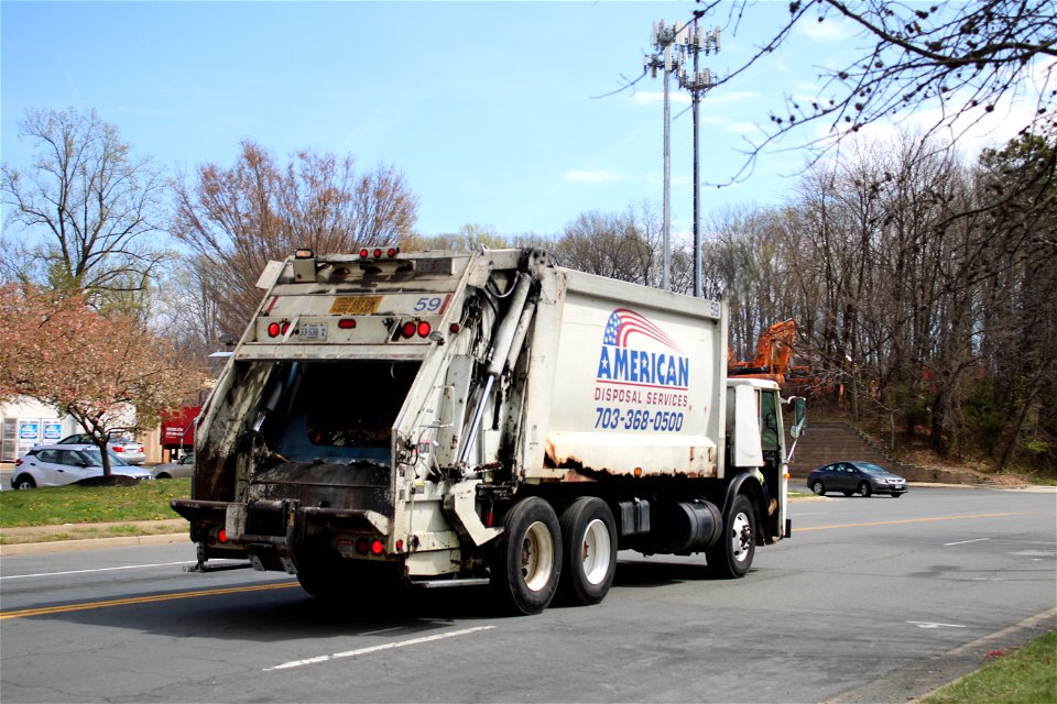 American Disposal truck 59
