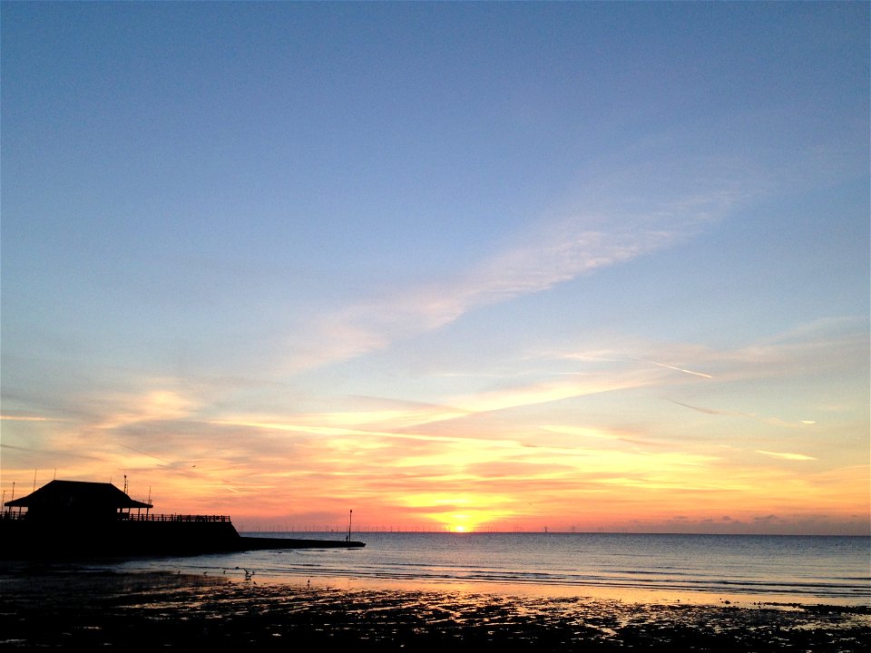 Broadstairs Viking Bay at sunrise photo