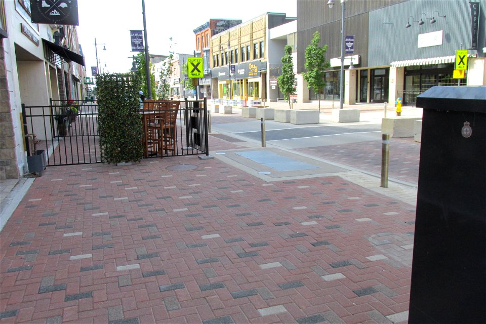 Crosswalk and hydro vault.