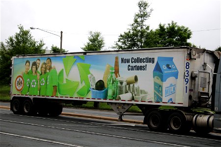 Art on a Fairfax transfer truck photo