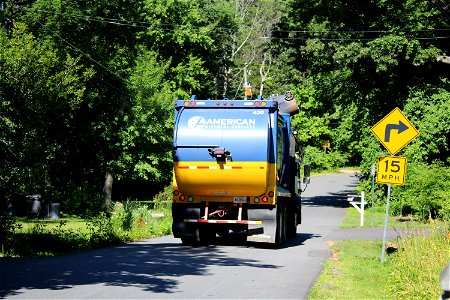 American Disposal truck 430