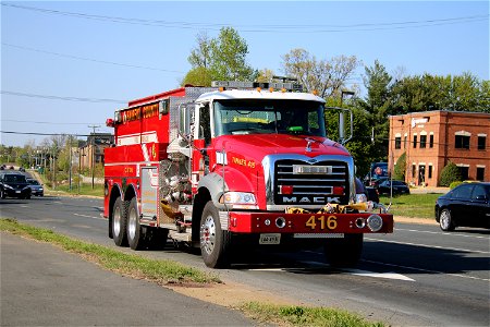 Fairfax County Mack GU813 fire truck