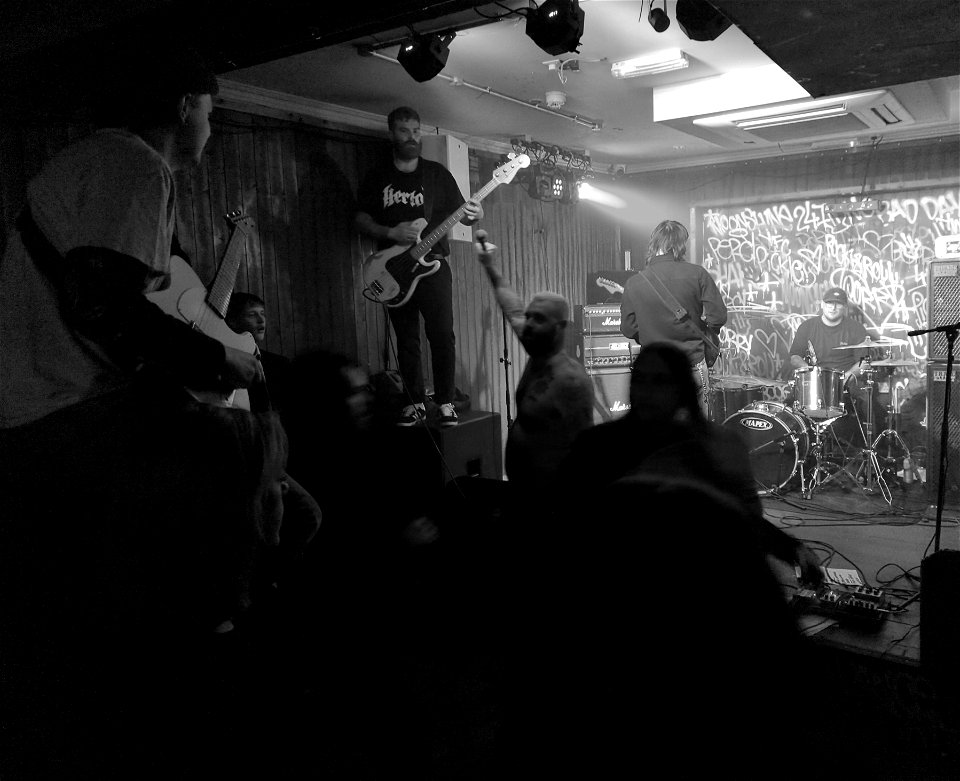 Hollow Bones / Knife Crime / Breacher / Skitz Wizards @ Percy's, Nottingham, 24 Feb 2023