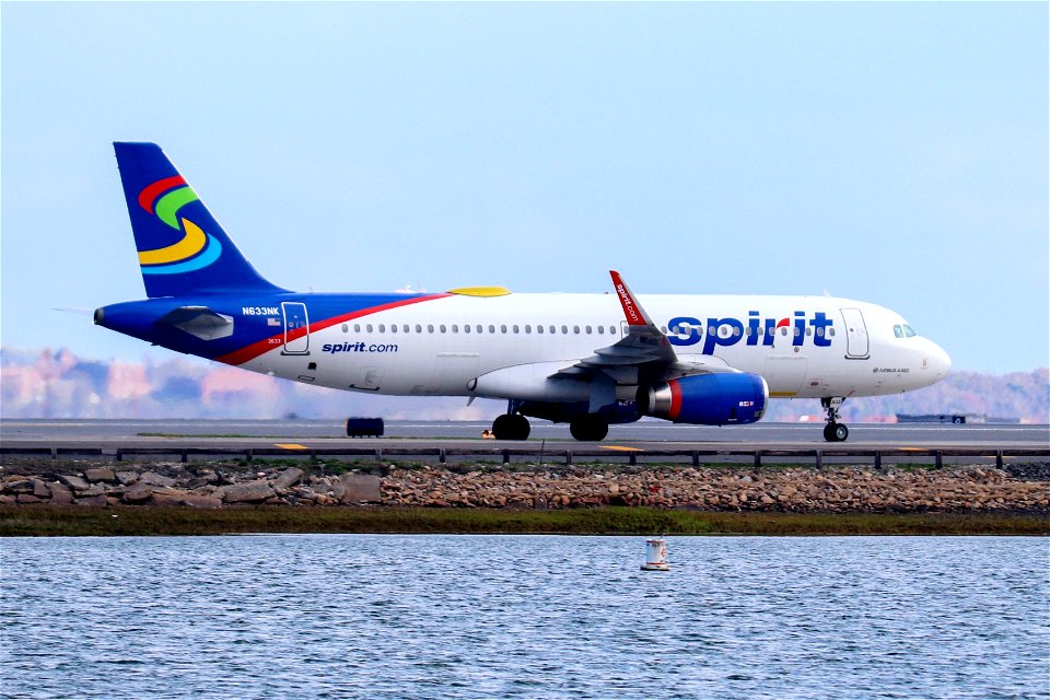 Spirit Airlines A320-200 arriving at BOS