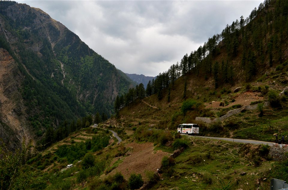 Garhwal Himalaya, Uttarakhand photo