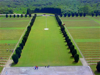 Ossuaire de Douaumont vue du haut