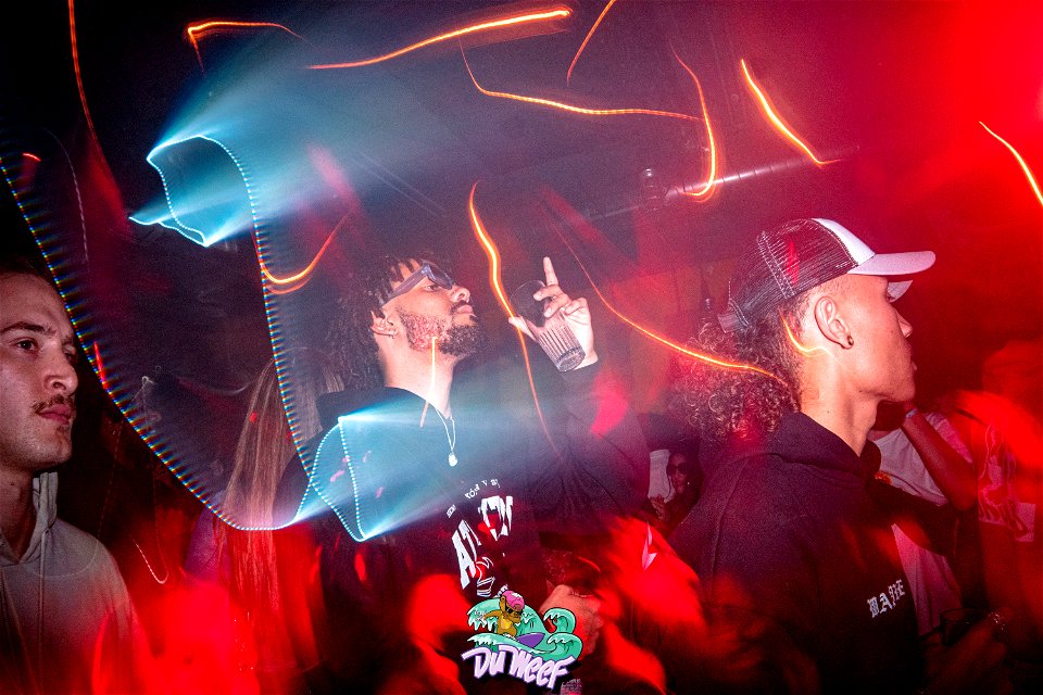 Du Weef: 16/09 Wavy Pics