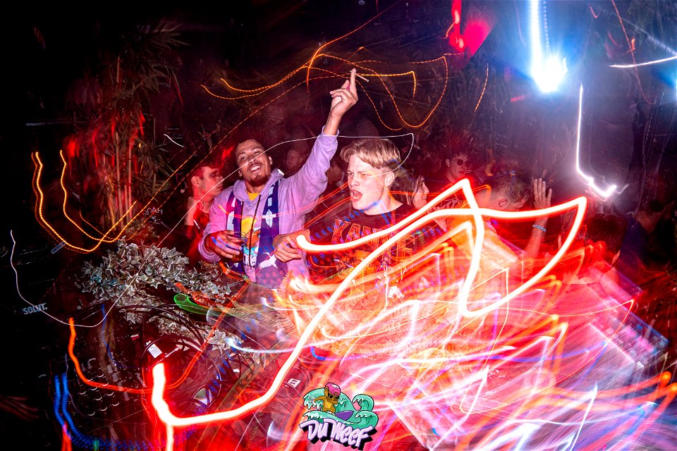 Du Weef: 16/09 Wavy Pics