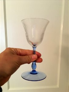 17_Glass_RidgedBlueStem_SmWine_2