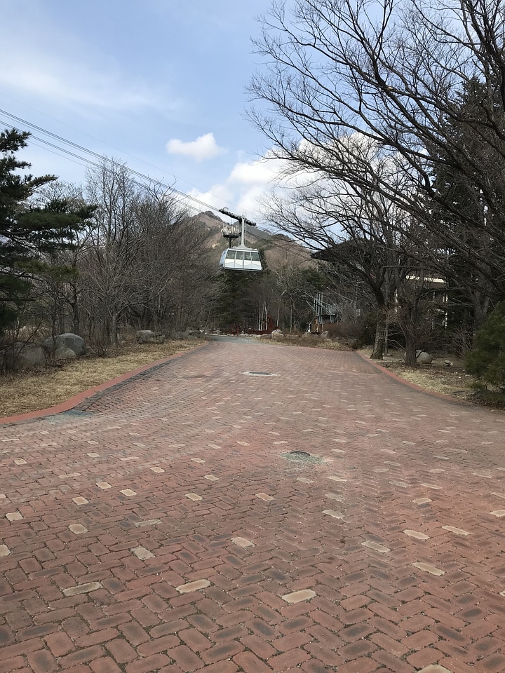 Cable car Seoraksan National Park in South Korea