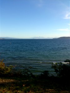 Taupo, looking towards Ruapehu