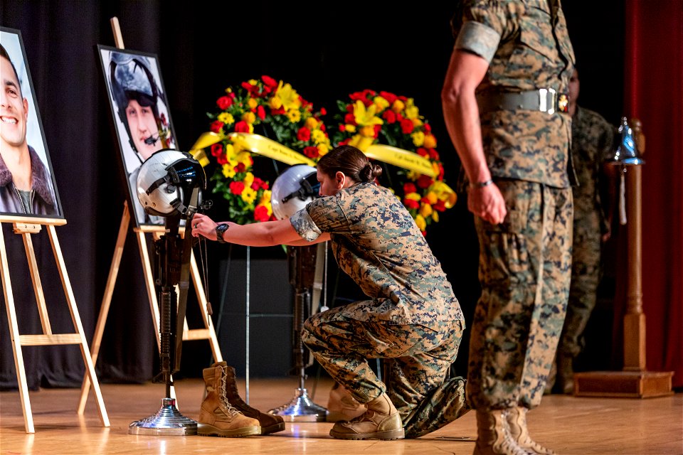 VMM-261 honor fallen Marines with memorial ceremony