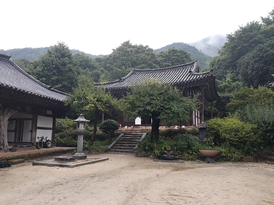 Hwaeomsa head temple in Gurye South Korea
