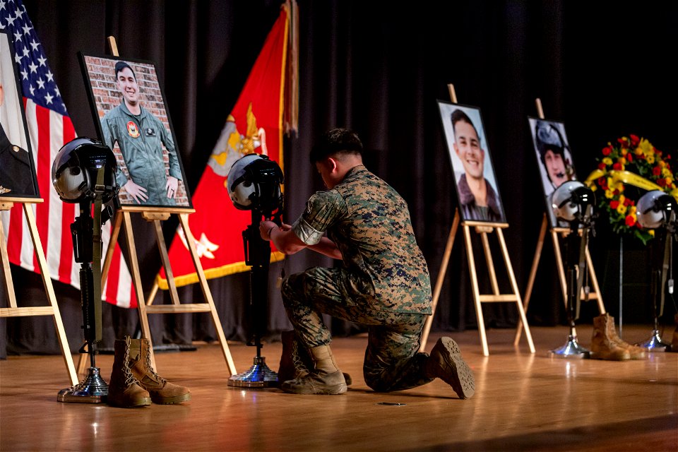 VMM-261 honor fallen Marines with memorial ceremony