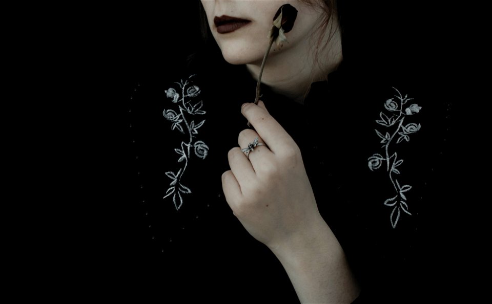 ksenia-yakovleva-tW
