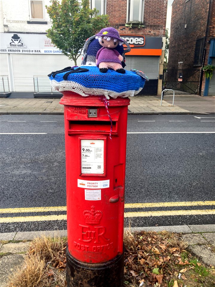 Queen Elizabeth II Post Box Art, Flixton Road, Urmston