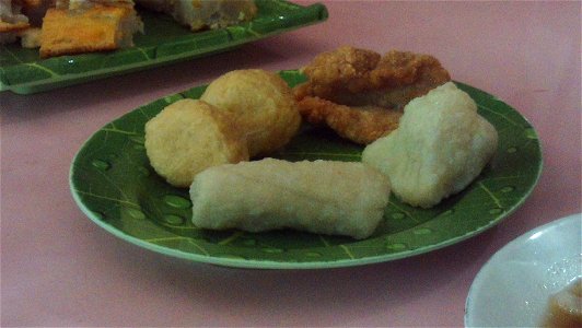 Pempek campur @ Pempek Saga Sudi Mampir