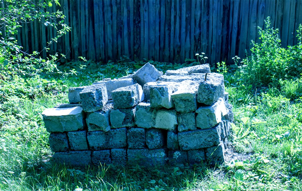 gray blocks