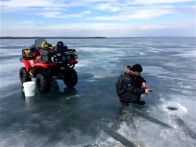lake-simcoe-ice-fishing photo