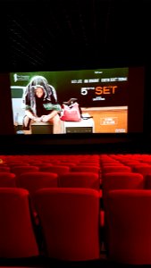 en attendant  le début de notre premier  film depuis plus  d'un an, "Adieu les cons"
