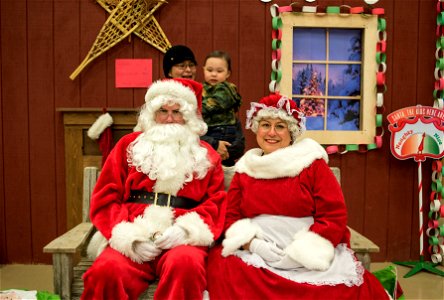 Emmonak welcomes Santa to town photo