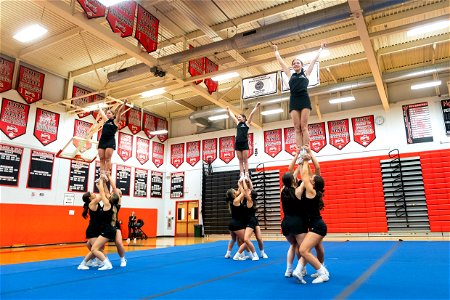 Cheer-9253