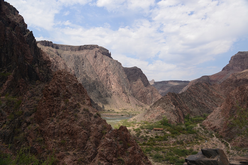 Colorado River overlook from the Shafer Trail in Utah
