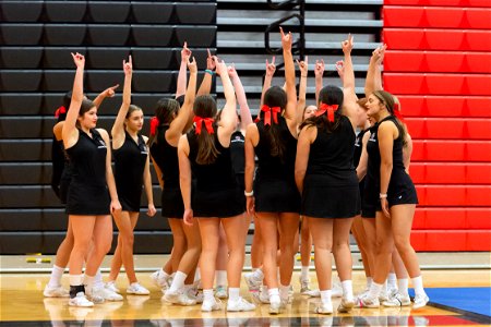 Cheer-0588
