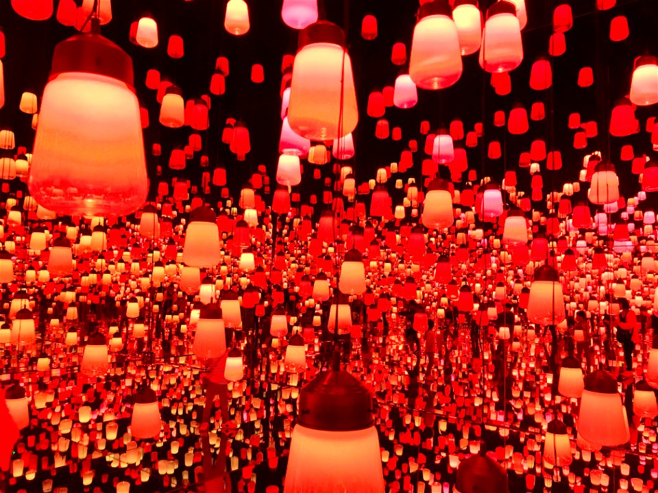 teamLab Borderless