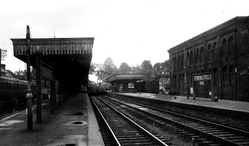 kent - tunbridge wells west station c1930 photo