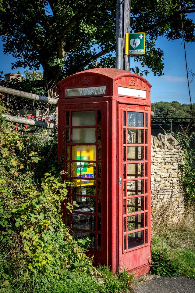 Life saving telephone booth
