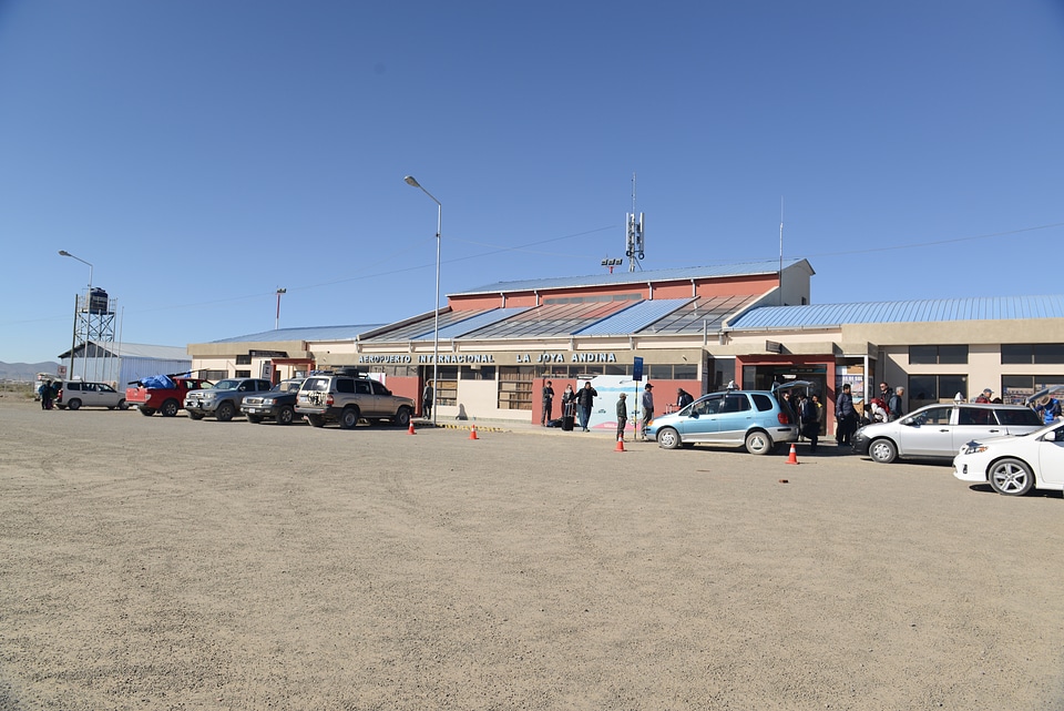 Boliviana de Aviacion plane at El Alto International Airport
