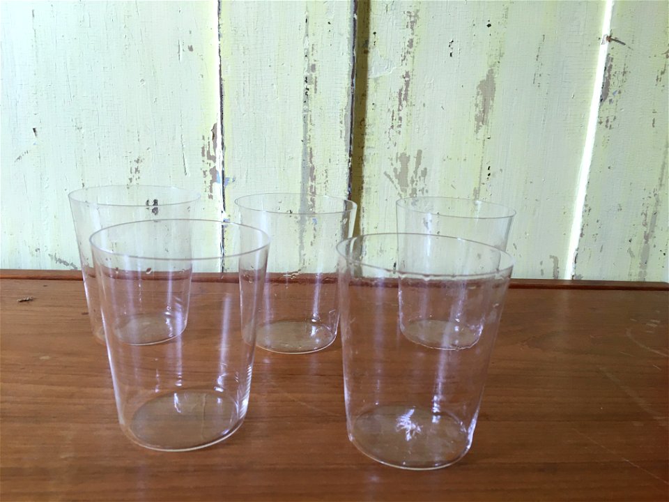 A6_Lightbulb_Glasses_Light