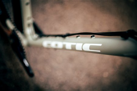 Cotic Cascade