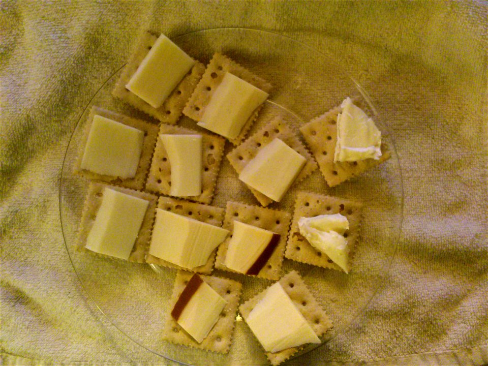 Cheese and crackers