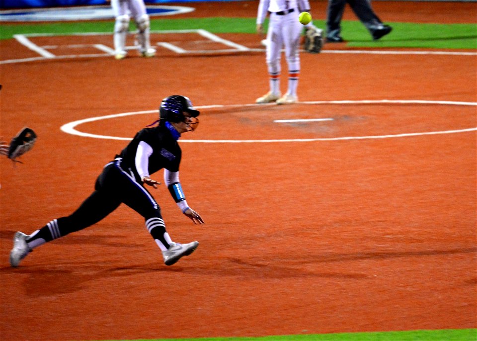 G town vs. Glenn
