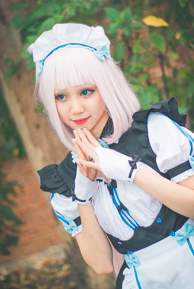 japanese style lolita maid cosplay cute girl