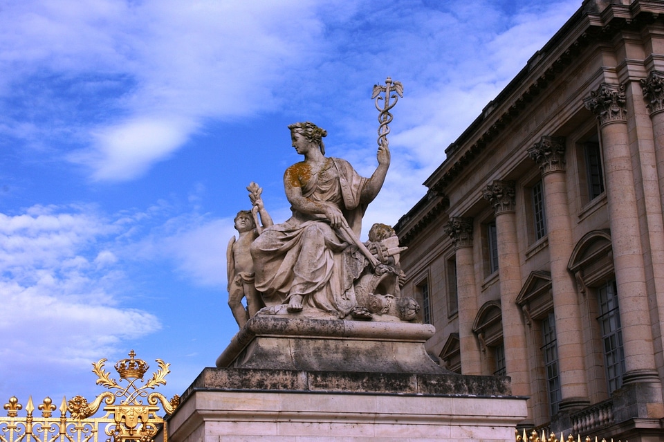 Statue in front of the Versailles palace near Paris