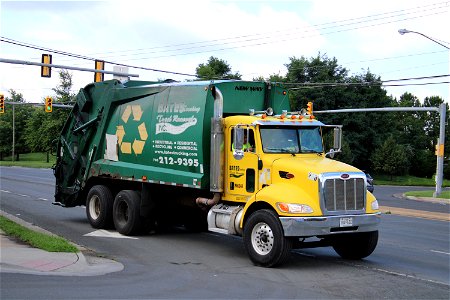 Bates trucking 218 | Peterbilt 337 New Way King Cobra
